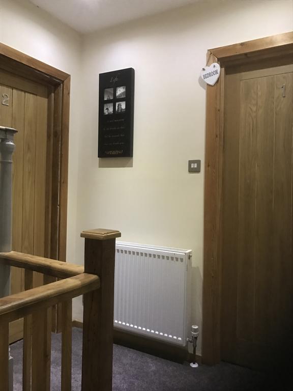 Deri-Down Guest House Abergavenny Exterior foto